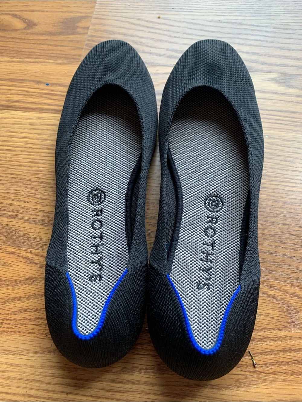 Rothy's Black round toe Flats with Blue Trim Size 11 Minimalist Quite Luxury GUC - Picture 2 of 4